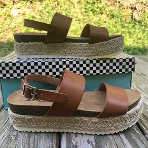 Soda Kazoo Platform Sandals